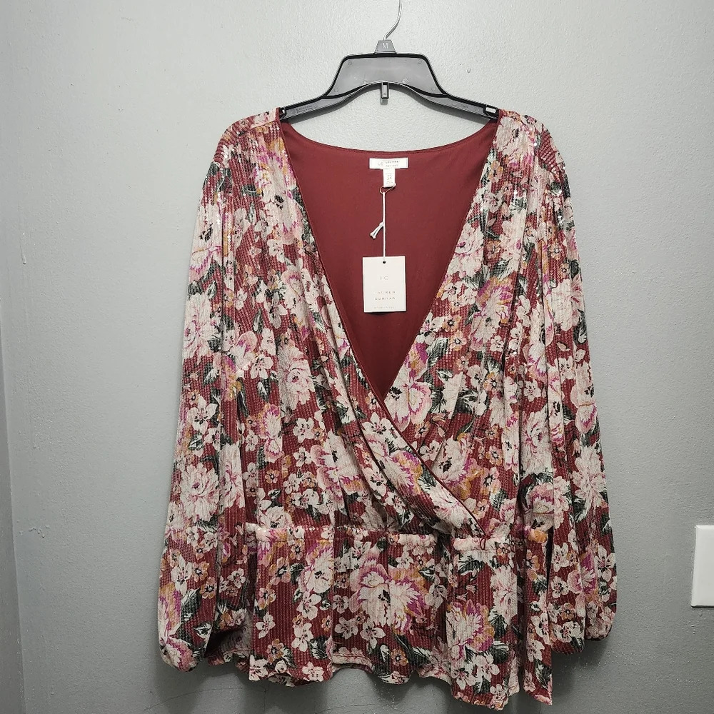 Lauren Conrad women's wrap blouse top size 3X red floral sequin